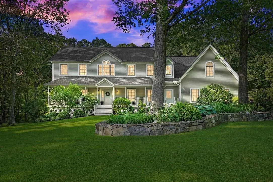 10 Hageman Court photo 1