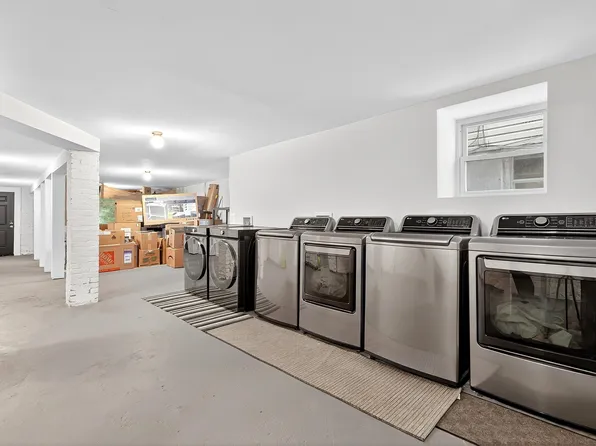 129 Prospect Street image 22 of 34