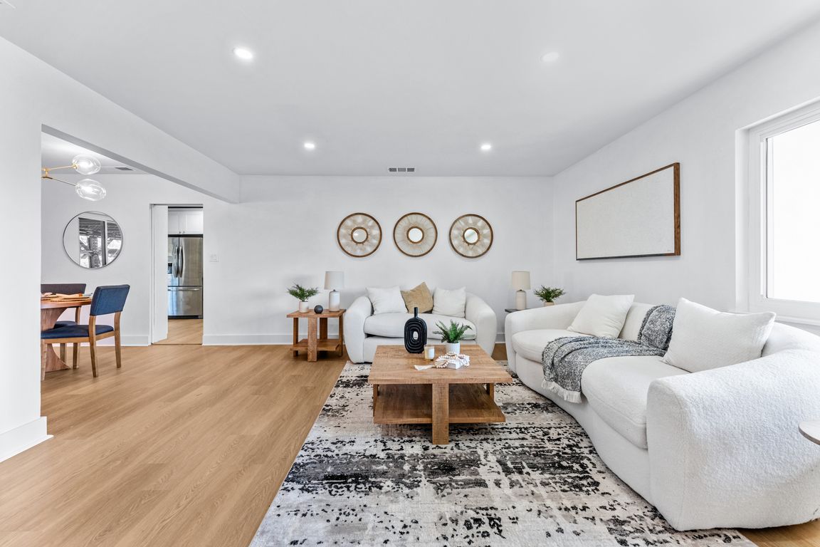 next background image