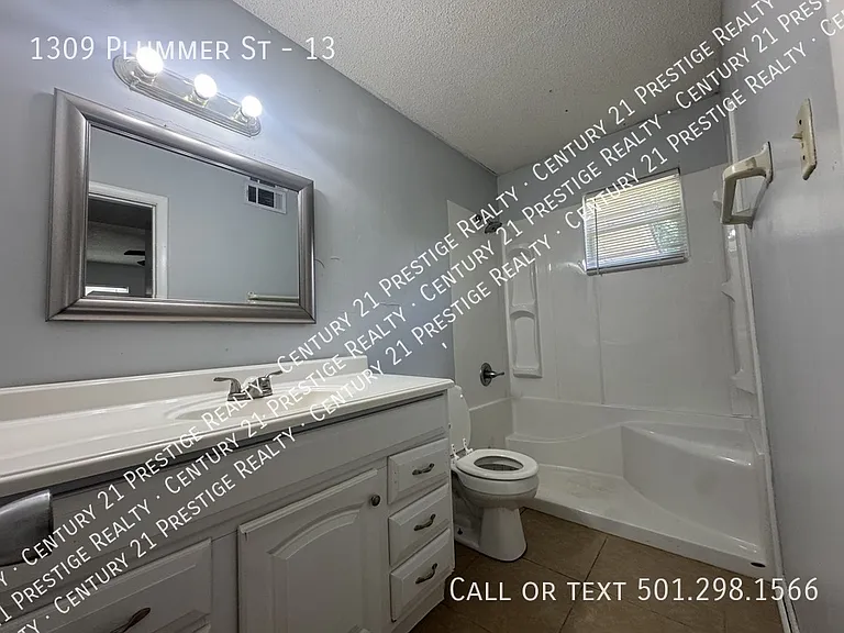 1309 Plummer Dr #13 — Photo 8