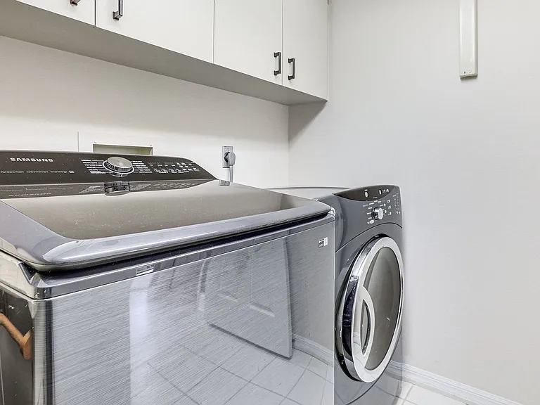 Laundry Room Cabinet