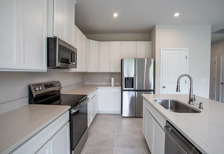 1270 Whispering Ln #1 — Photo 31