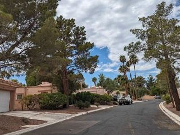 4th image of 3222 Brookfield Dr
