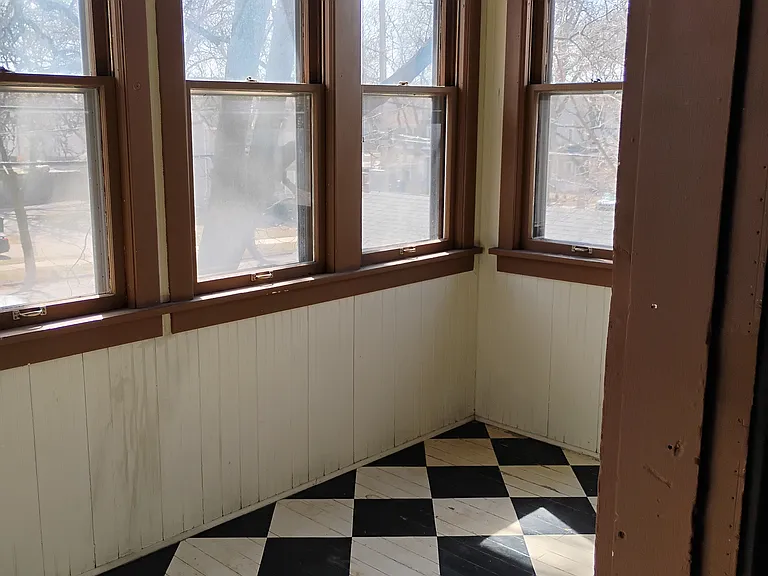 1407 Girard Ave N #2 — Photo 13