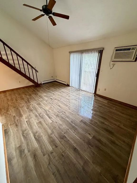 6369 St Andrews Dr — Photo 3