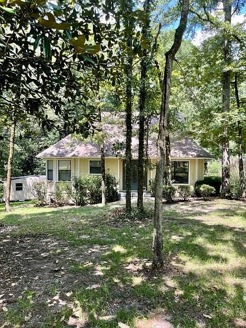 1st image of 5 Melanie Ln