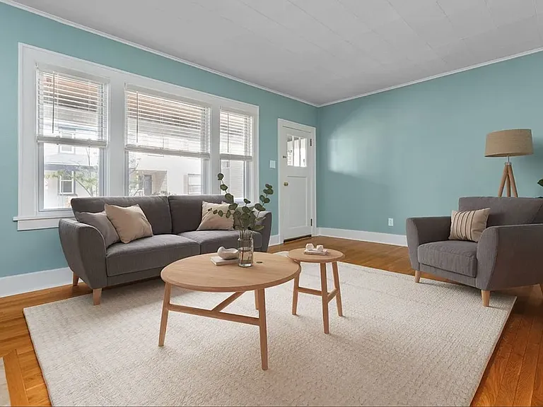 718 Washington St #1 — Photo 9