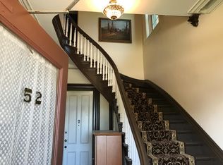 52 N Crystal St APT 5, Elgin, IL 60123