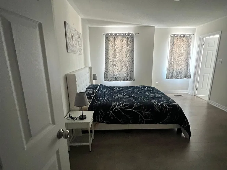 207 Stayner St — Photo 12