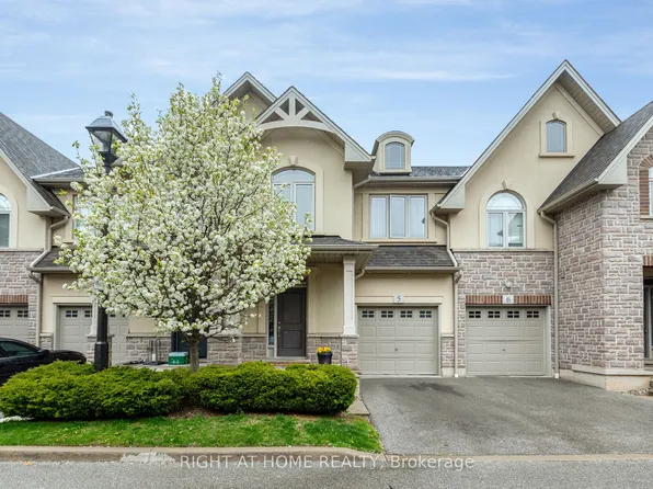 5056 New St #5, Burlington, ON L7L 1V1