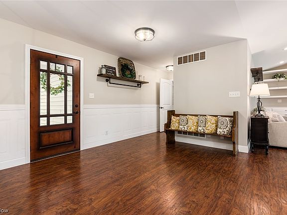 3rd image of 3550 Harmony Ln