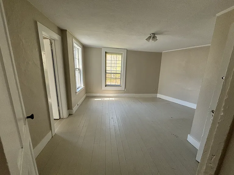 173 High St #15 — Photo 12
