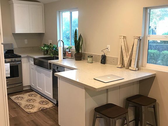 2nd image of 334 Alvarado St #3