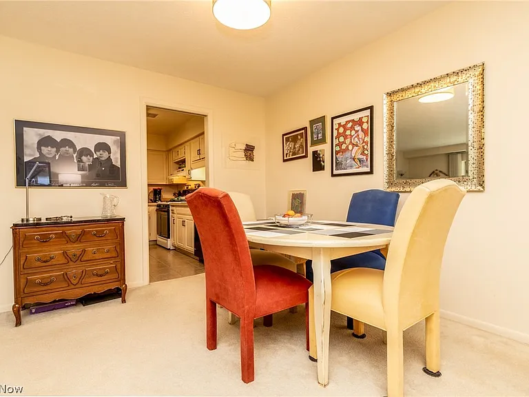 2112 Acacia Park Dr #220 — Photo 6
