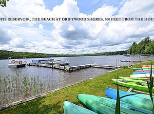 84 Lakeview Ln, Tolland, MA 01034