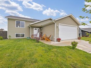 491 Freude Ln, Box Elder, SD 57719