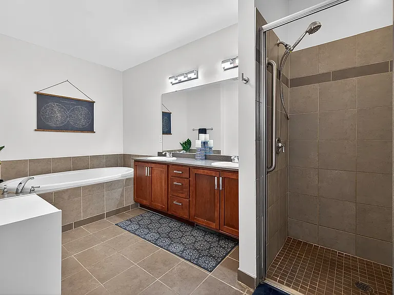 210 Ellicott St #403 — Photo 8