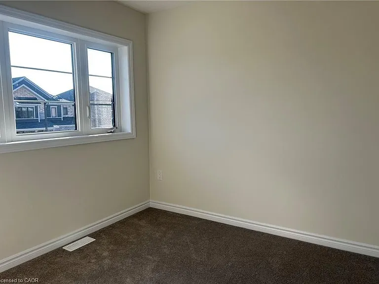 151 Eva Dr — Photo 19