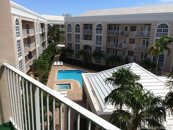 3rd image of 1280 S Alhambra Cir APT 1416