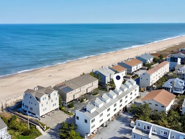 29150 Ocean Rd Unit 204, Bethany Beach, DE 19930