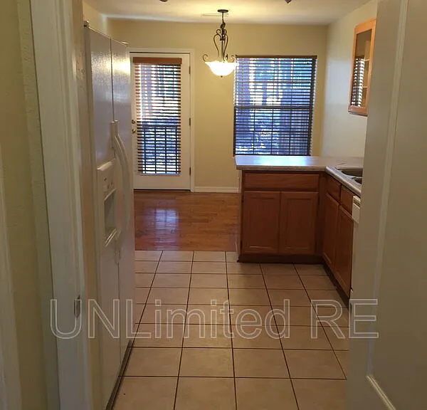 1753 W Legend Trl — Photo 5