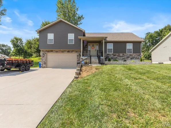 1025 Wrigley Cir, Warrenton, MO 63383
