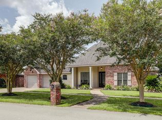 119 Field Crest Pkwy, Youngsville, LA 70592