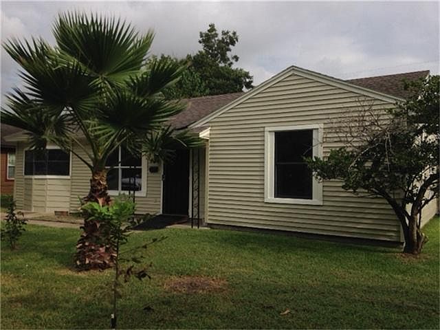 1st image of 6906 Jalna St