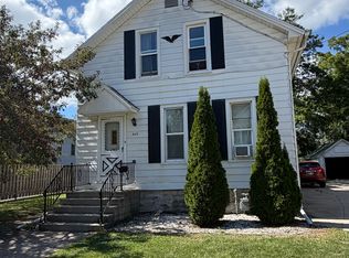 845 Wisconsin St, Oshkosh, WI 54901