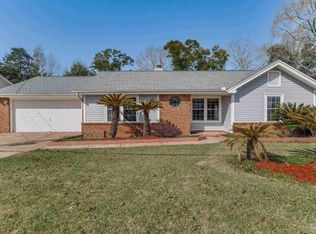 10003 Hummingbird Blvd, Pensacola, FL 32514
