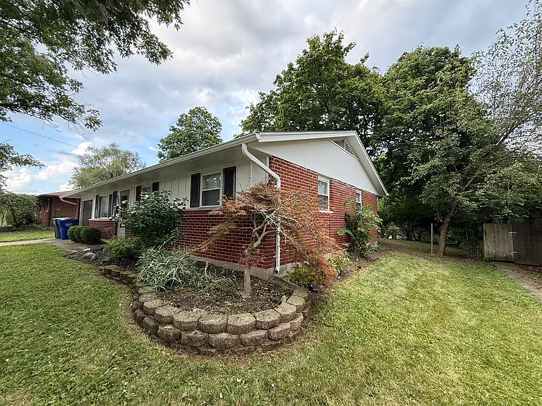 5756 Kendon St — Photo 7