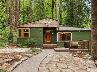 17522 33rd Ave NE, Lake Forest Park, WA