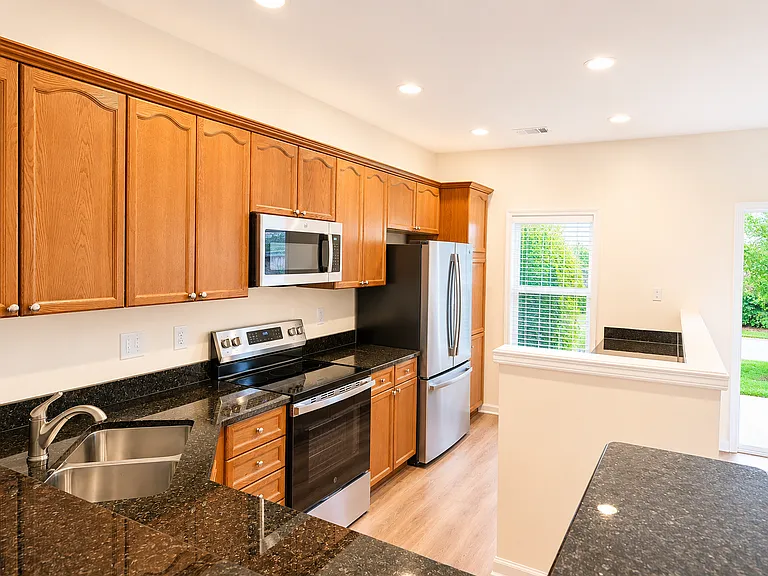 1907 Hoods Fort Cir NW — Photo 4