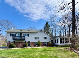 202 Millbrook Rd, Hardwick Twp., NJ 07825