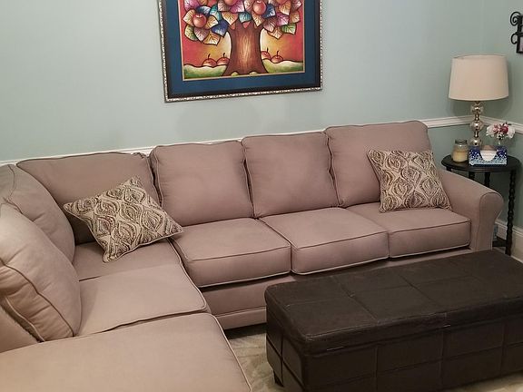 4th image of 33 Marion Pl #1