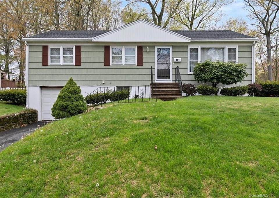 101 Beatrice Dr West Haven CT 06516 Zillow