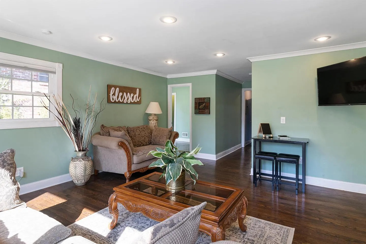 Serene Southwest Atlanta Escape with Room to Grow — Photo 2