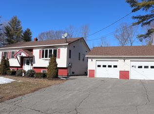 87 Waterville Rd, China, ME 04358