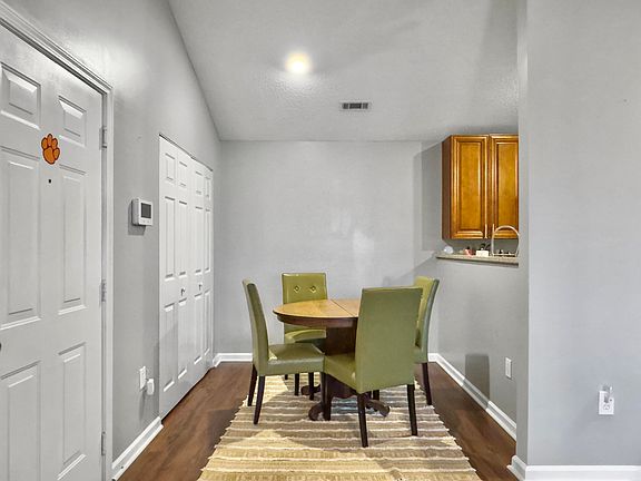 5th image of 188 Midland Pkwy APT 310