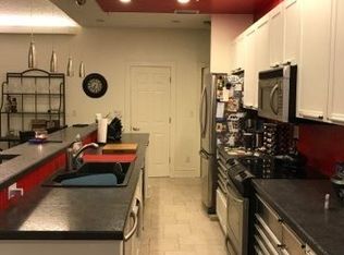 1006 Elmwood St, Orlando, FL 32801