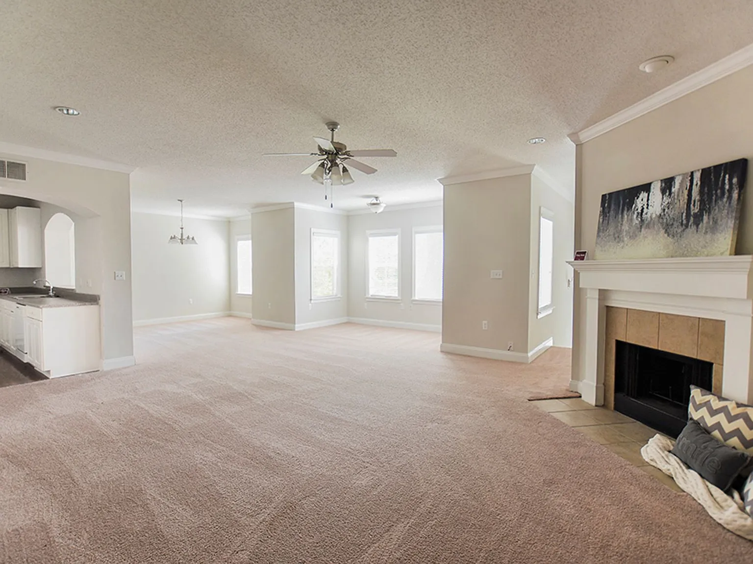 The Villas at Laketown — Photo 4