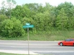 1725 N Eastman Rd, Kingsport, TN 37664