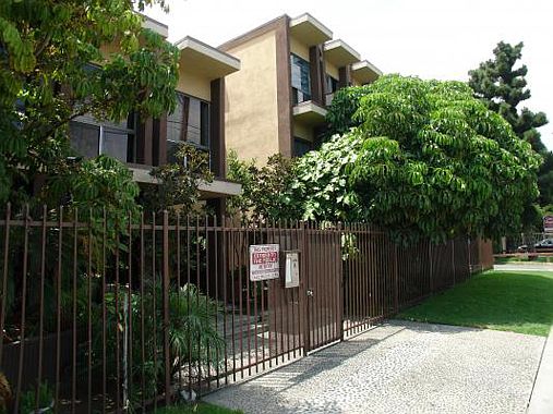 2nd image of 8123 Sepulveda Blvd APT 308