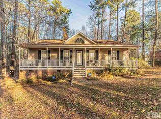 229 Meadow Ln, Clayton, NC 27520