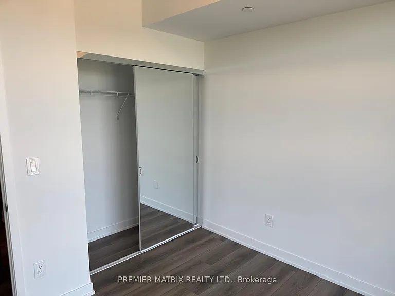 2075 Lakeshore Rd #2501 — Photo 20