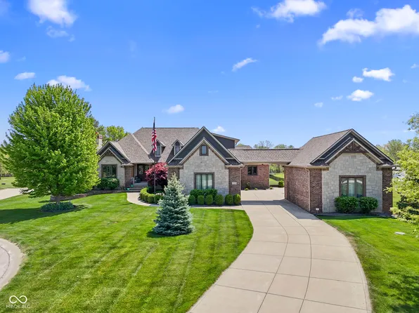 6719 E Cross Timbers Ct, Martinsville, IN 46151