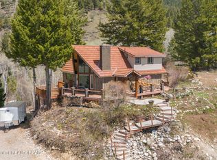 925 Spruce Dr, Star Valley Ranch, WY 83127