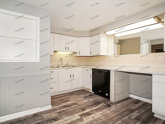 5th image of 1601 Bauer Ave