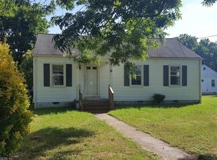 10 Knox Pl, Hampton, VA 23669