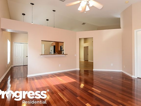 4th image of 5532 Terrain De Golf Dr
